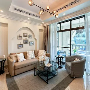 شقة Higuests - Glamorous Apt With Partial Views Of Burj Khalifa, دبي
